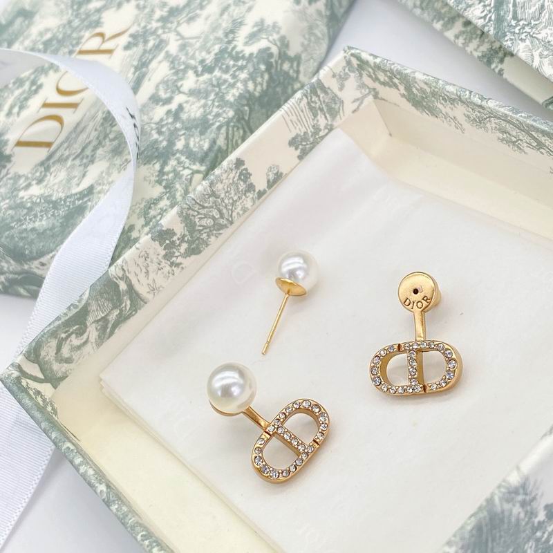 Dior Earring 06lyr661